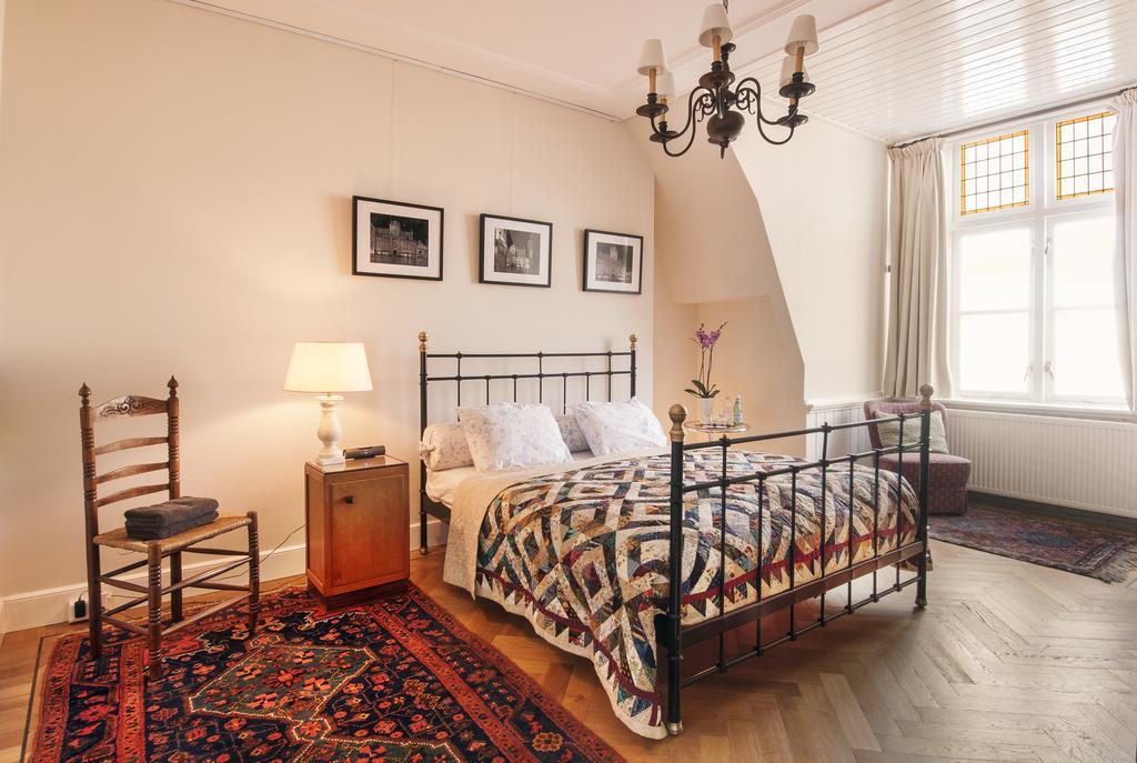 De Schiedamse Suites Værelse billede