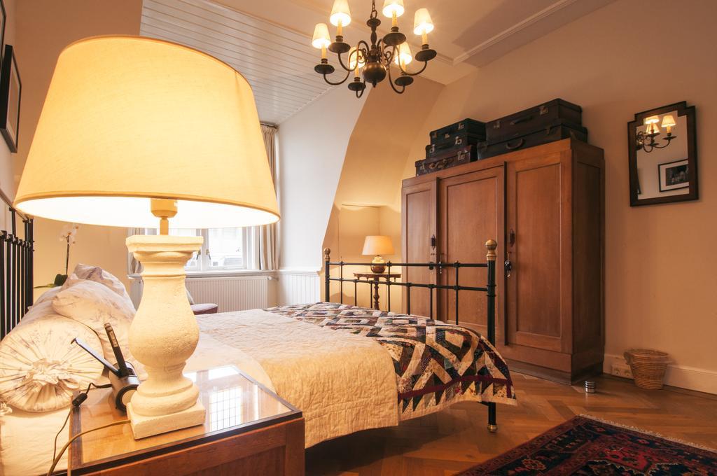 De Schiedamse Suites Værelse billede