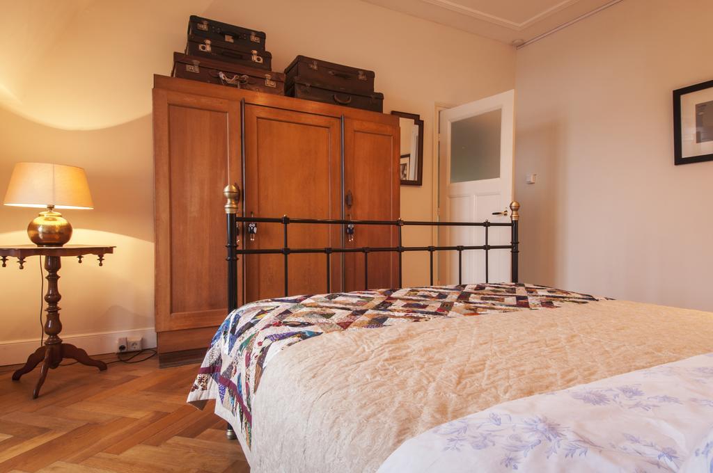 De Schiedamse Suites Værelse billede